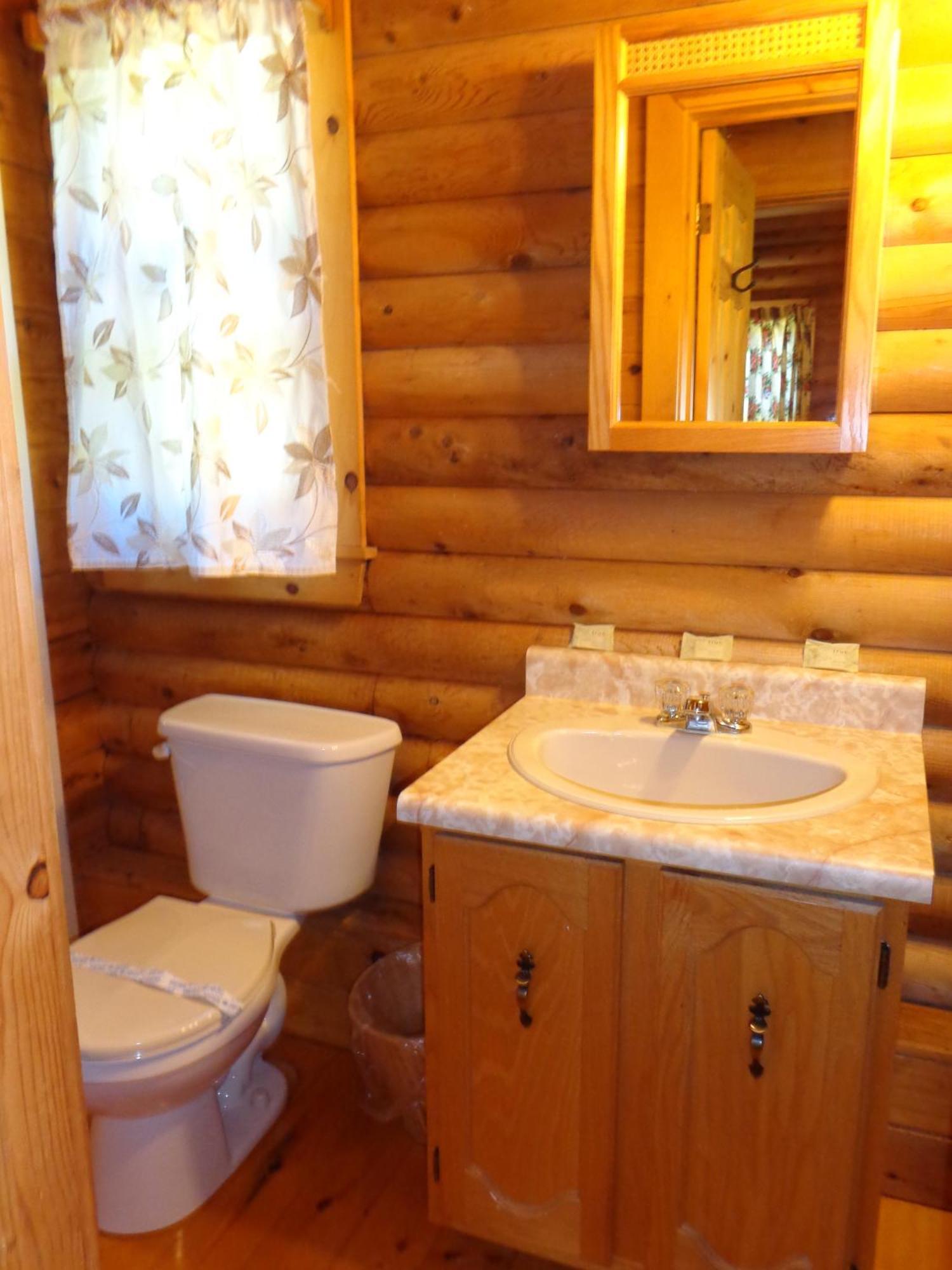 Cajun Cedar Log Cottages Margaree Forks Zewnętrze zdjęcie
