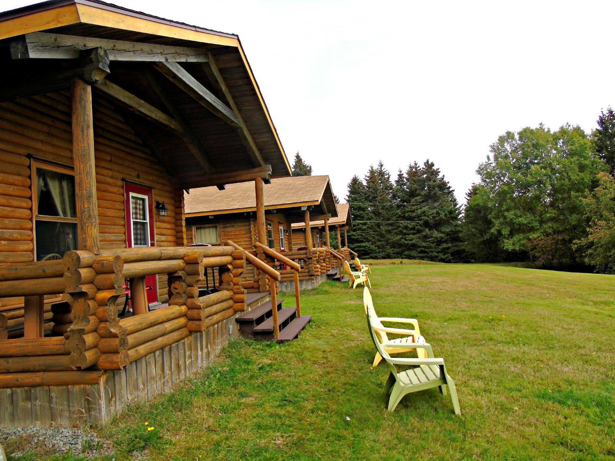 Cajun Cedar Log Cottages Margaree Forks Zewnętrze zdjęcie