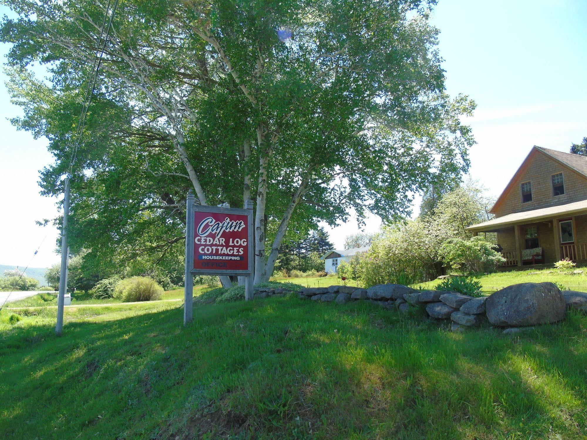 Cajun Cedar Log Cottages Margaree Forks Zewnętrze zdjęcie
