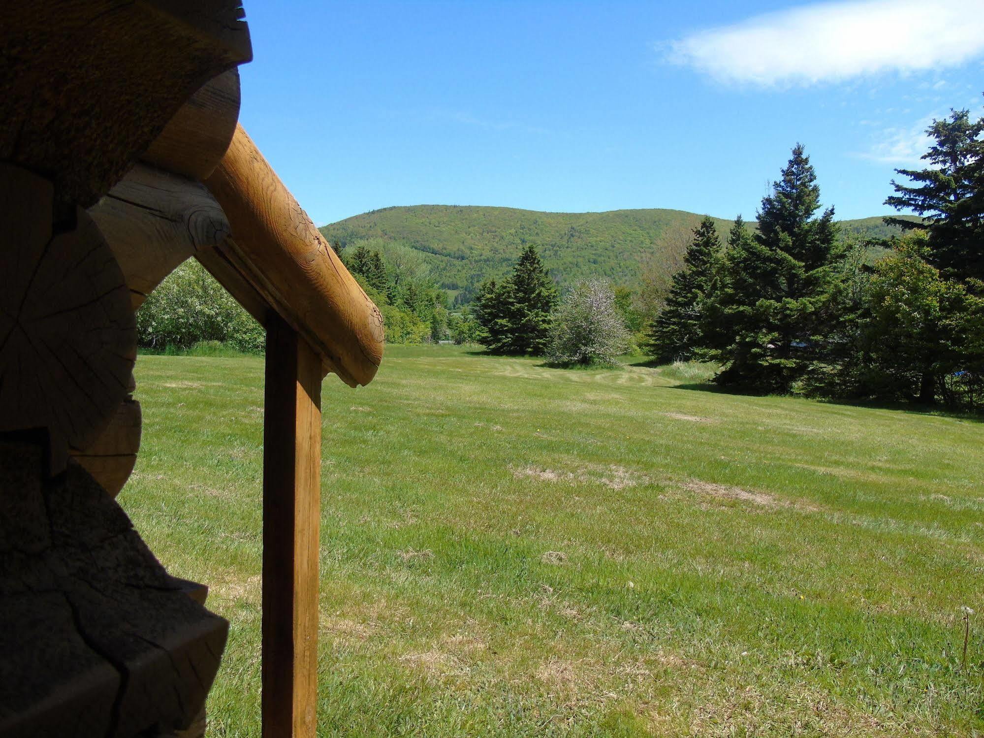Cajun Cedar Log Cottages Margaree Forks Zewnętrze zdjęcie
